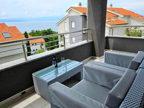 Balcony/Terrace, Seating area, Sea view