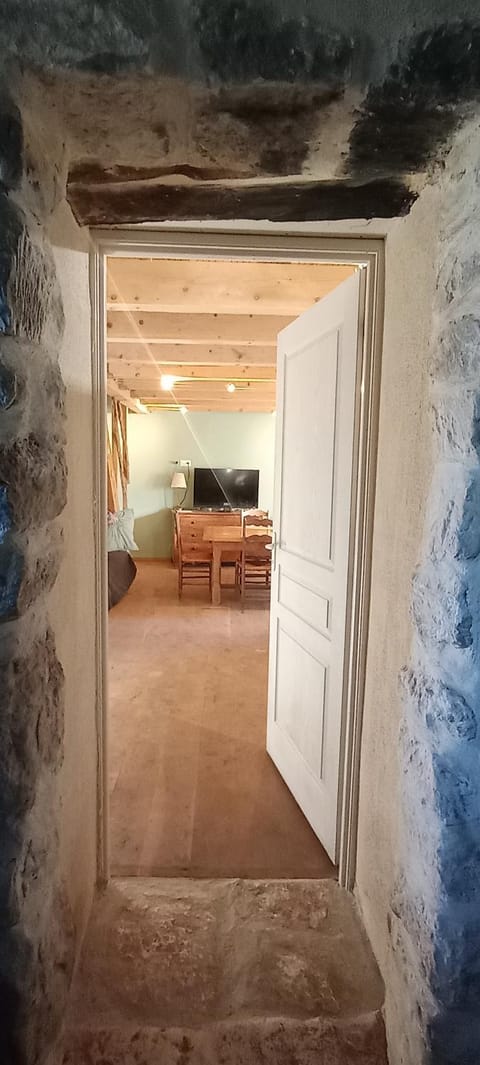 JAS provençal pour 6 personnes à 2mn de la Grange de Javon House in Sault