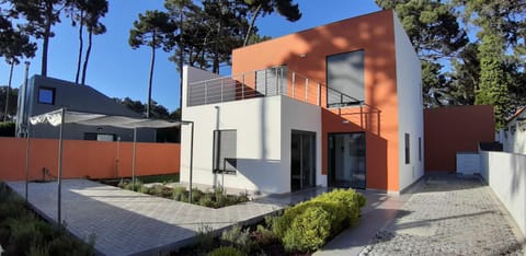 Property building, Garden, Garden view