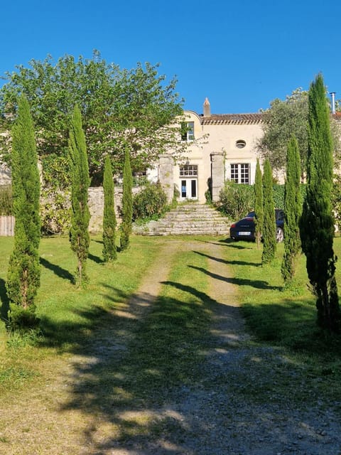 Facade/entrance, Day