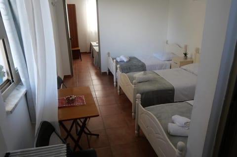 Summer House - Room for 5 people in 2nd Floor House in Montenegro