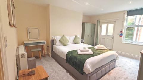 1 Bed Hideaway - Cosy retreat Apartment in York