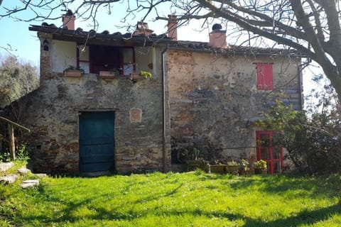 Il Rustico Vicopisano House in Tuscany