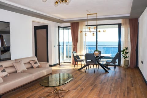 Living room, Seating area, Dining area