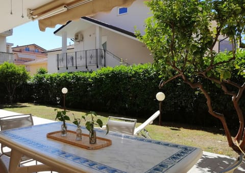 Day, Garden, View (from property/room)