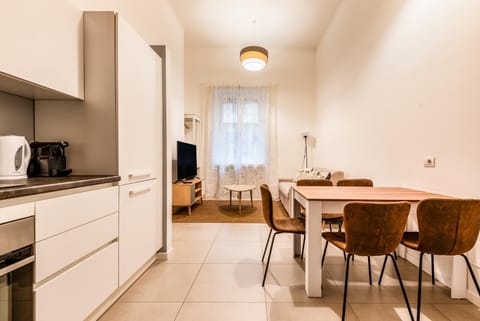 Kitchen or kitchenette, Living room, Seating area, Evening entertainment