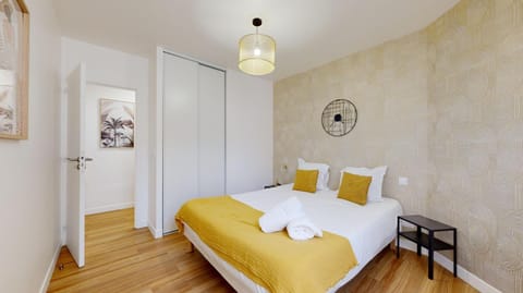 Bed, Bedroom, wardrobe