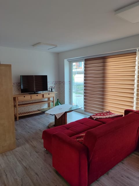 Seating area, Bedroom