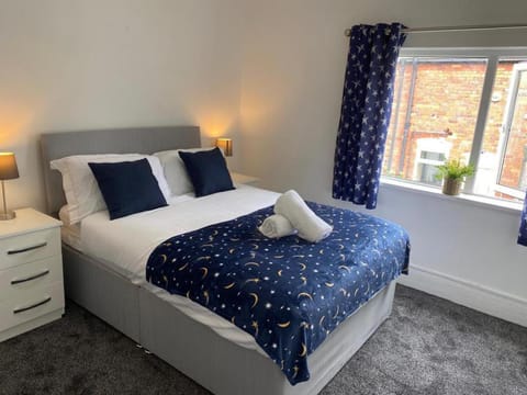 Birmingham Blissful Retreat - 4 Bedroom House in Birmingham