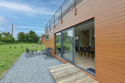 Property building, Patio