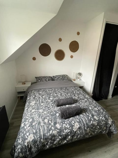 "O'Dbark" - duplex 2 étoiles - à 100m de la plage avec jardin Apartment in Courseulles-sur-Mer