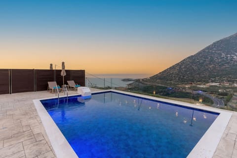 Natural landscape, Mountain view, Pool view, Sea view, Swimming pool, Sunrise, Sunset, sunbed
