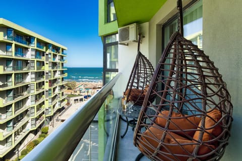 Property building, Day, View (from property/room), Balcony/Terrace, Sea view