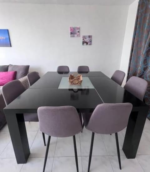 Stylish Sliema Apt with Stunning Sea Views Apartment in Sliema