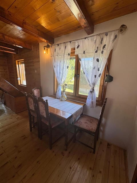 Cozy home under mountain Chalet in Montenegro