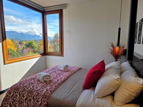Bed, Natural landscape, Photo of the whole room, Bedroom, Mountain view, towels