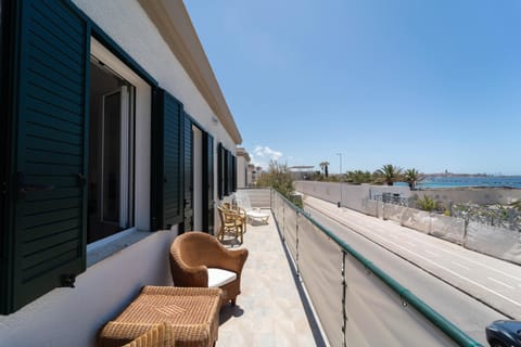 Day, Natural landscape, View (from property/room), Balcony/Terrace, Living room, Sea view