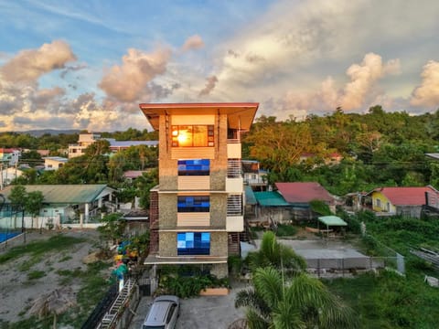 Property building, Bird's eye view