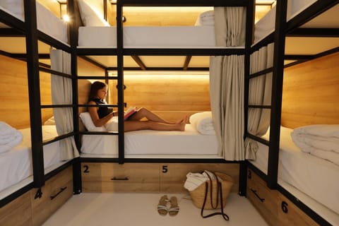 Photo of the whole room, Bedroom, bunk bed
