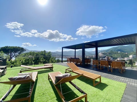 Patio, Balcony/Terrace, sunbed