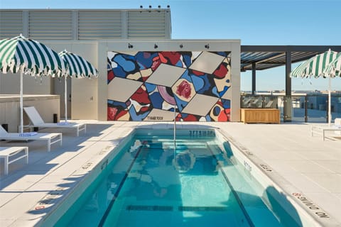 Pool view, Swimming pool
