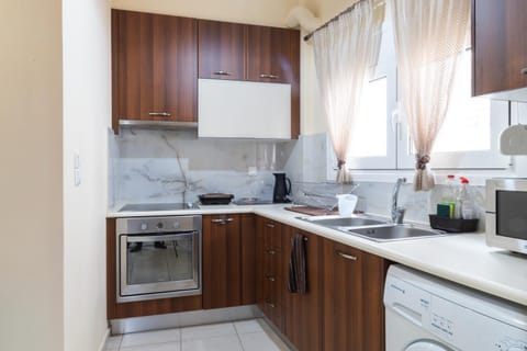 Kitchen or kitchenette, oven, stove