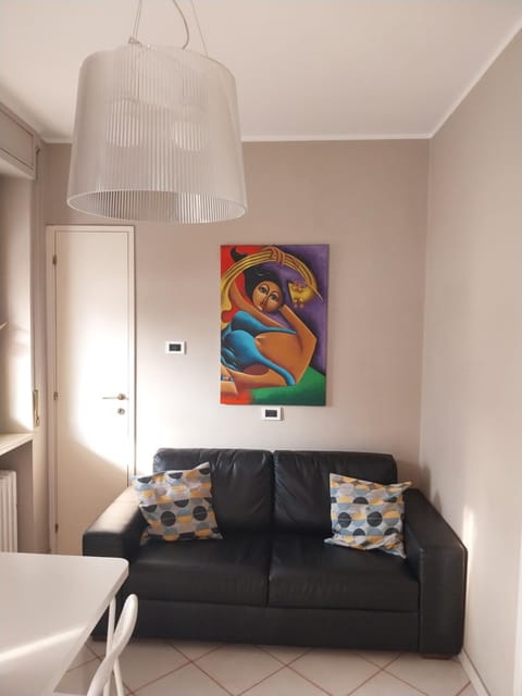 Living room, Internal: Not applicable to any particular room