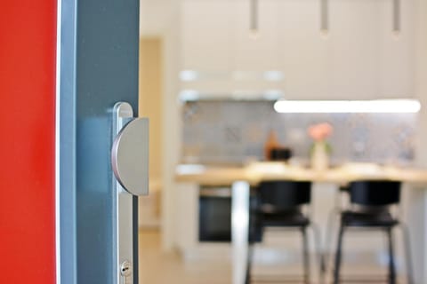 Facade/entrance, Kitchen or kitchenette, Dining area