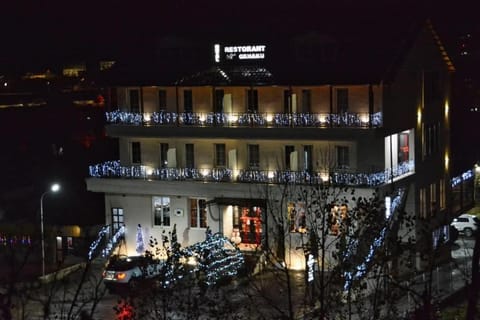 Bujtina Oxhaku Campground/ 
RV Resort in North Macedonia