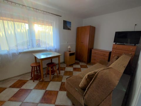 Dom Goscinny Maja - Domek House in West Pomeranian Voivodeship, Poland