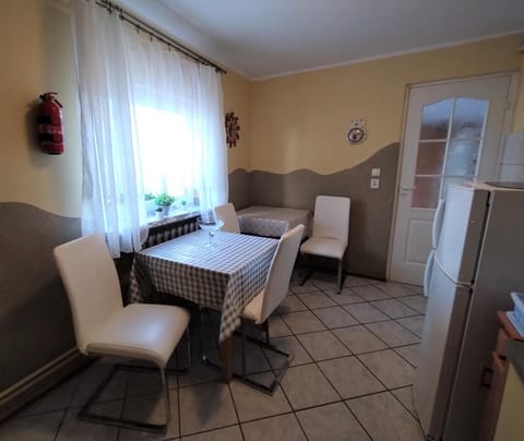 Dom Goscinny Maja - Domek House in West Pomeranian Voivodeship, Poland