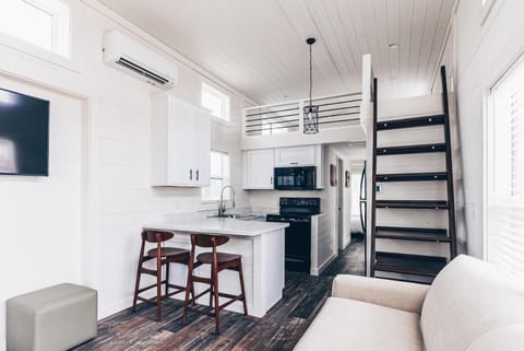 Cincinnati Camp Cedar House in Mason