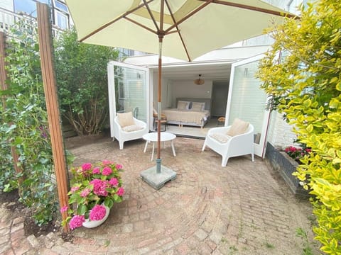 Spring, Day, Garden, View (from property/room), Garden view