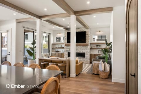 Laguna Matata at Desert Color (by Ember Stays) House in St George