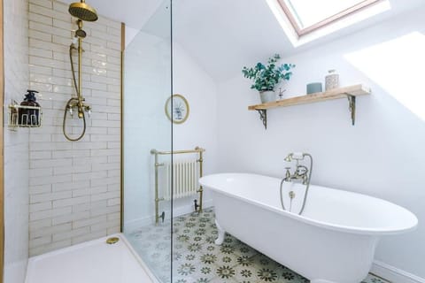 Rufloreo Dale - homely and central House in High Peak District