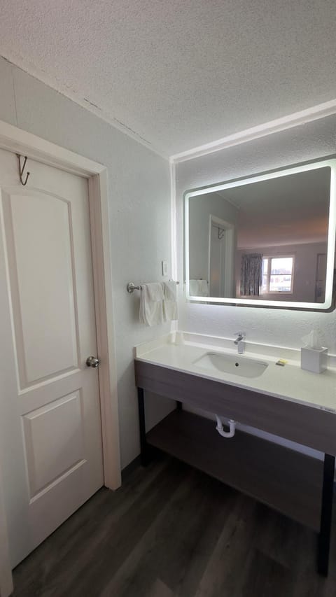 Botkins Motel Hotel in Ohio