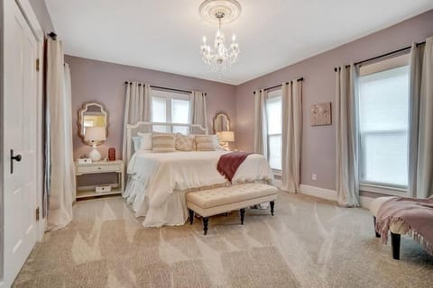 General Mitchel Historic Home in Downtown Lebanon House in Ohio