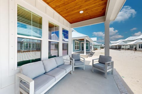 The Sandy Cottage House in Orange Beach