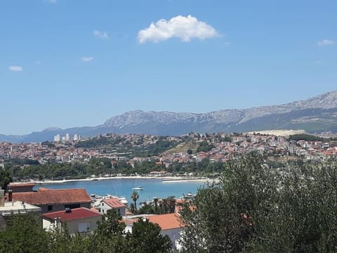 Day, Mountain view, Sea view