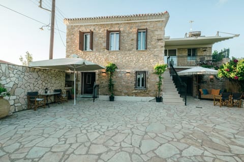 Property building, Patio, Day