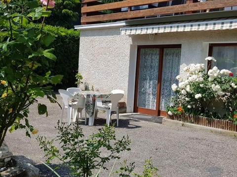 les cerisiers un havre de paix Apartment in Sévrier