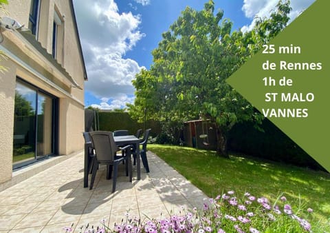 Dining area, Garden view