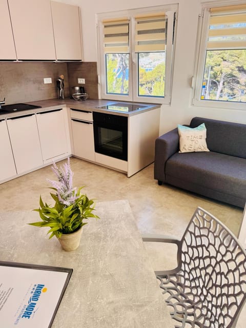 Apartments MIRNO MORE, Rogoznica Apartment in Šibenik-Knin County, Croatia