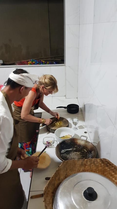 Ari Guest House Apartment in Karangasem Regency