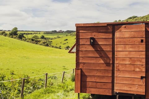Property building, Natural landscape