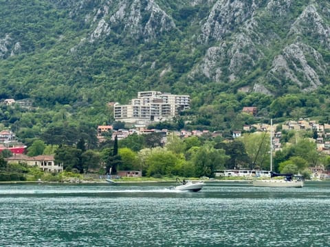Property building, Nearby landmark, Natural landscape, City view, Mountain view, Sea view