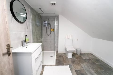 Shower, Toilet, Bathroom