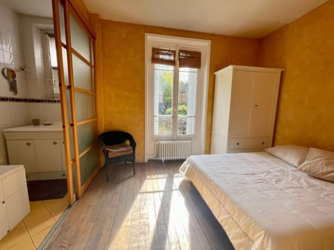 Bed, Bathroom, Bedroom, Bath, wardrobe