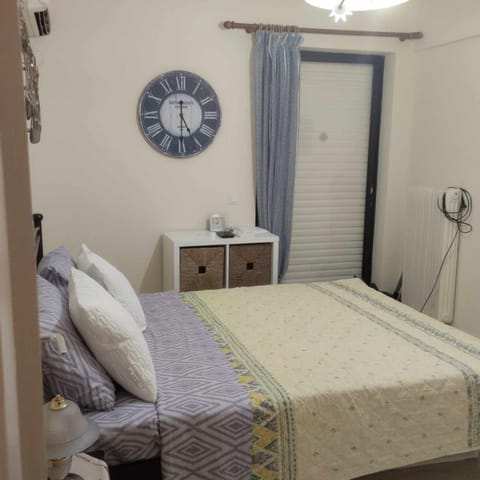 Luminosa apt with private parking Apartment in Euboea