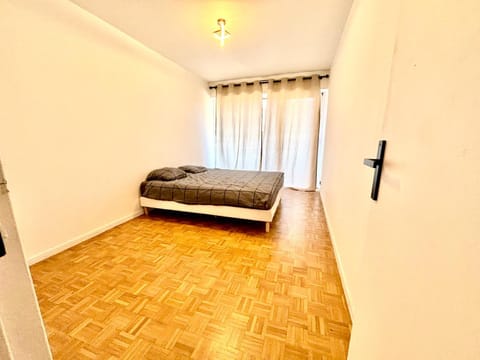 Lili Appart T4 Marseille Centre Apartment in Marseille